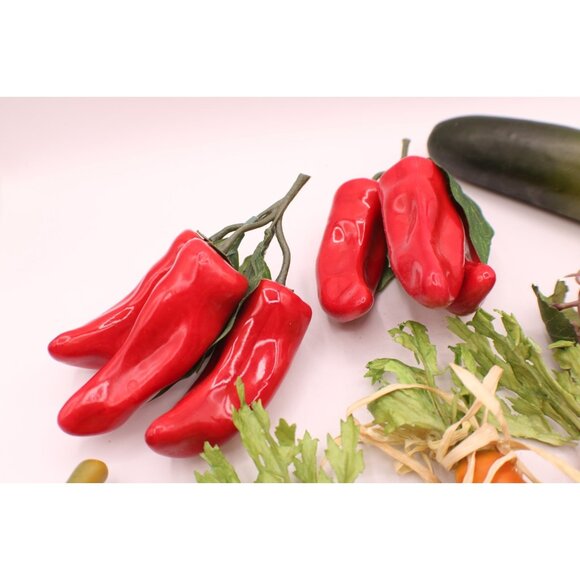 Artificial Fruit and Vegetables Carrots Grapes Banana Pepper Cucumber Decor Vtg - Picture 2 of 8